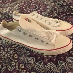 Low Top Chuck Taylor All Stars